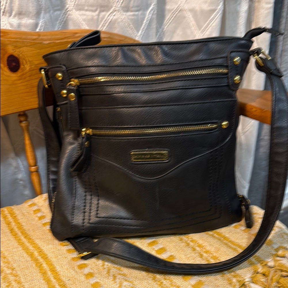 Adrienne Vittadini faux leathe Black Crossbody Bag